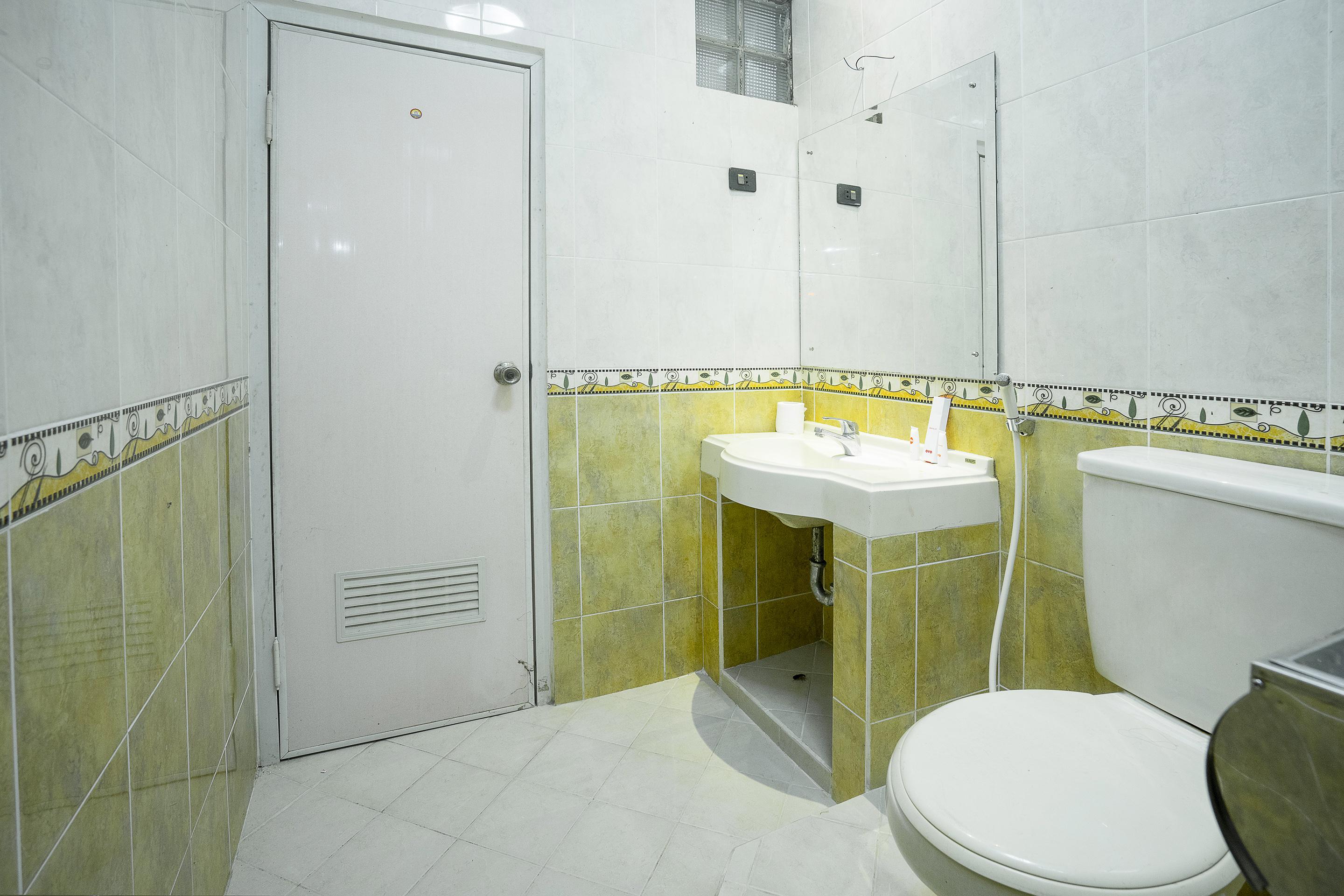 Urbanview Hotel Gading Kencana Samarinda By Reddoorz Kültér fotó